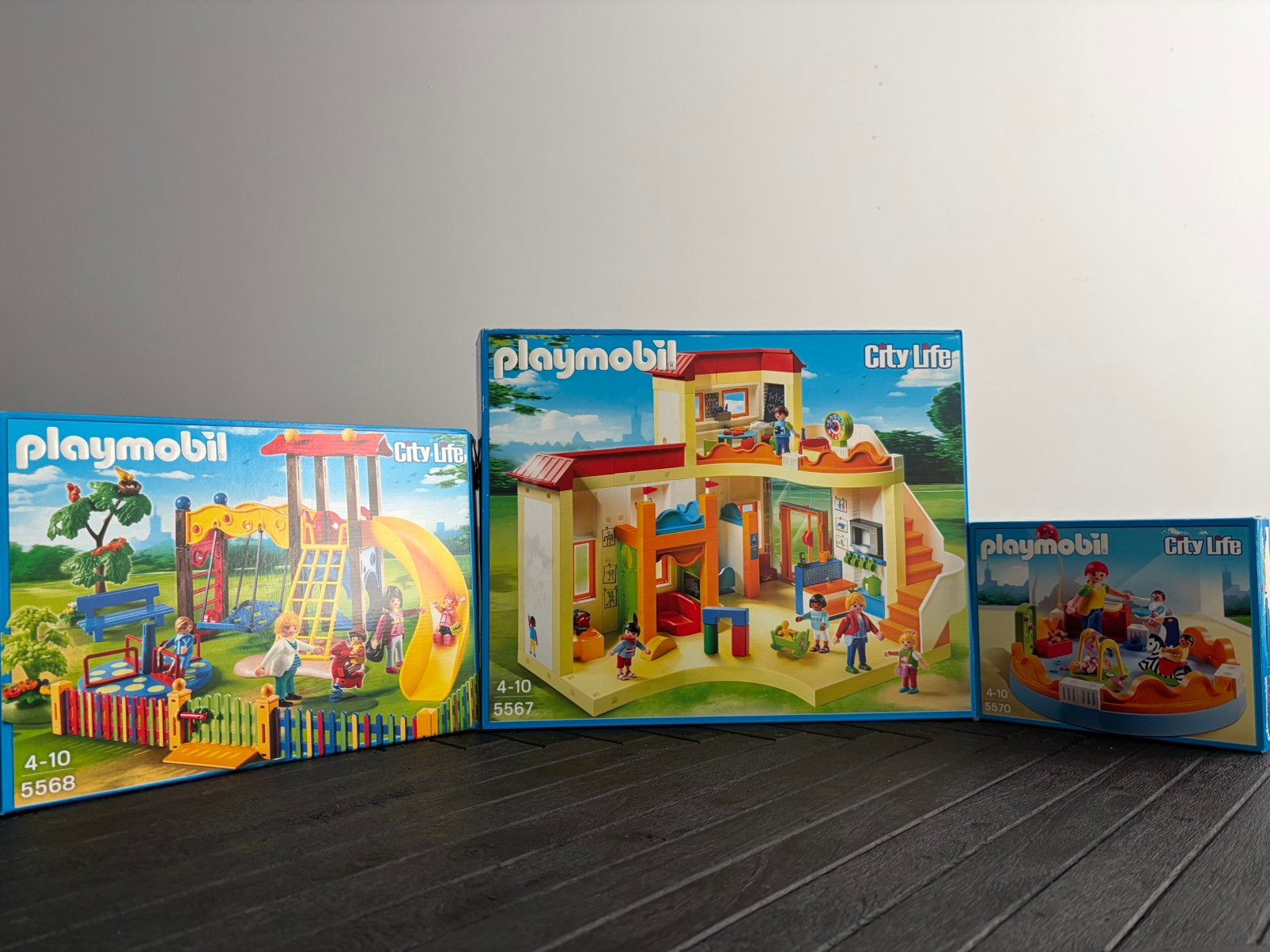 Playmobil ZGAN kinderdagverblijf met speeltuin en speelhoek, Ophalen, Zo goed als nieuw