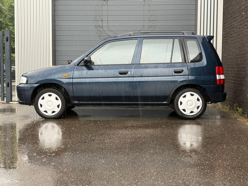 Mazda Demio 1.3 LX Nap, Auto's, Mazda, 31 €/maand, Blauw, Bedrijf, Grijs