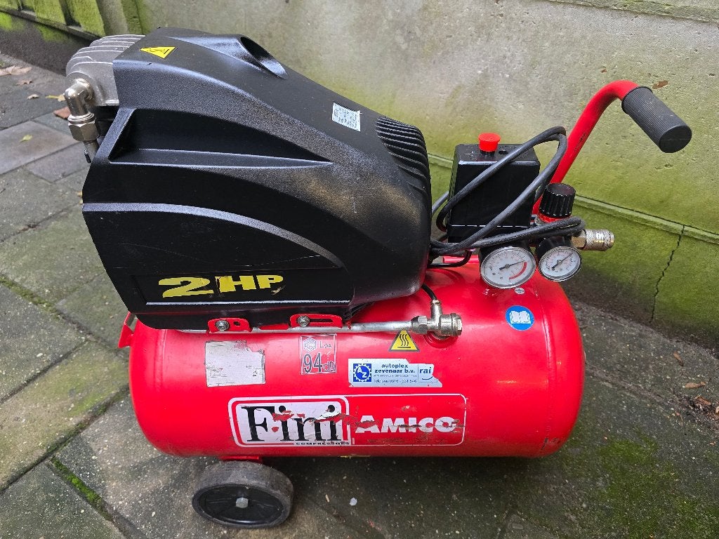 Te koop Fini Amico 25/SF2500compressor, Ophalen, Gebruikt