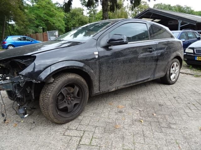 Opel Astra H GTC A16XER 1.6 16v bj 2010 voor demontage., Gebruikt, -, -, Opel