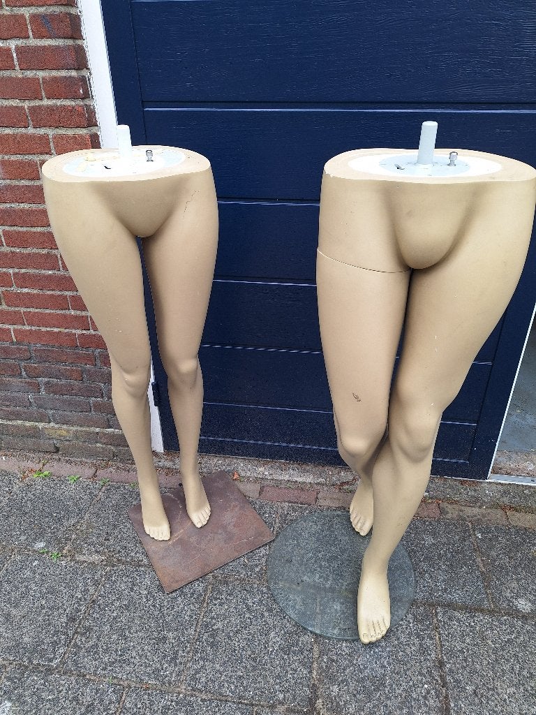 2 x Etalagepop onderstel, leuk om bijv. lamp van te maken!, Ophalen, Gebruikt