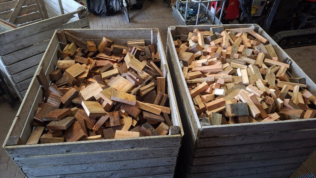 Haardhout 1,8m3 per kist, 6 m³ of meer, Ophalen, Overige houtsoorten, Blokken