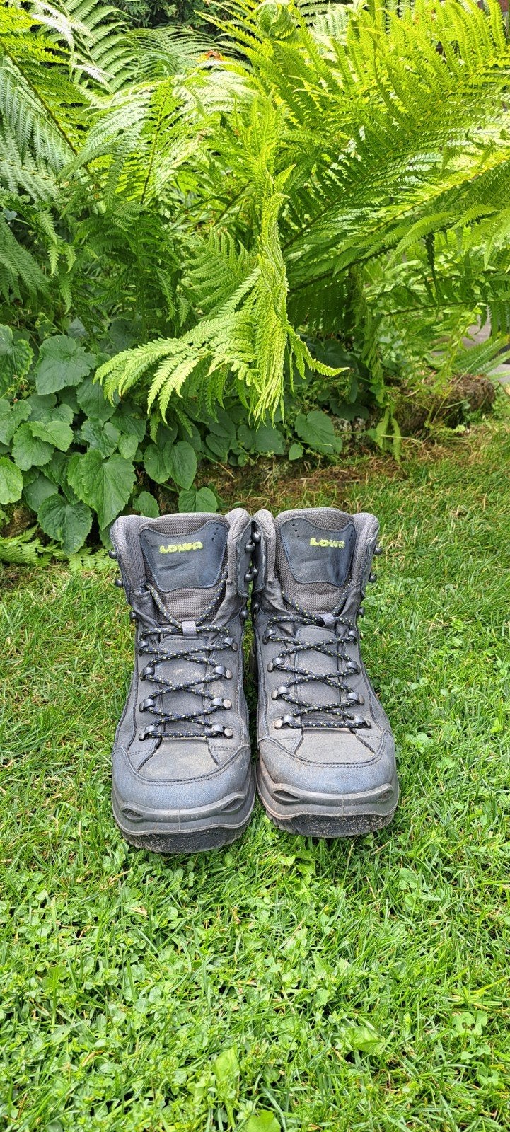 Lowa Renegade GTX Mid wandelschoenen - Maat 43,5, Sport en Fitness, Bergsport en Wandelen, Ophalen of Verzenden, Gebruikt, Schoenen