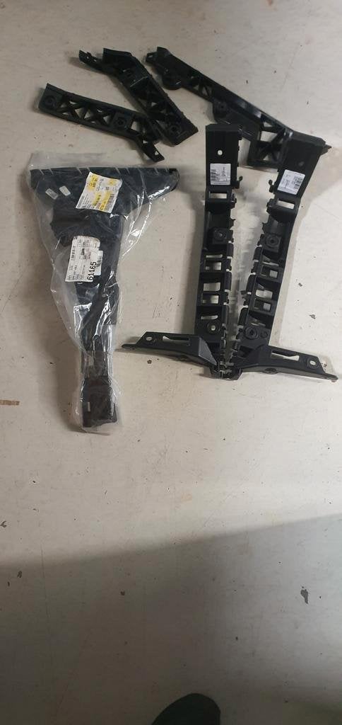 Bumpersteun voor diverse modellen VAG (Nieuw en origineel), Auto-onderdelen, Ophalen of Verzenden, Sidali047@hotmail.com, Achter