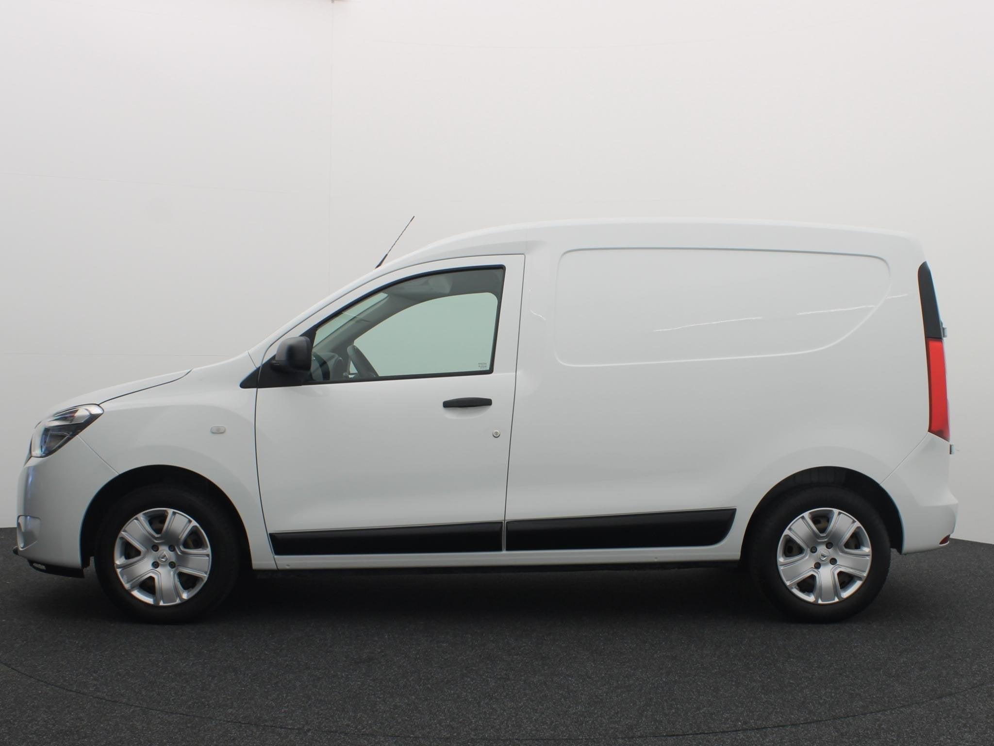 Dacia Dokker 1.5 Blue dCi 90 Solid 1STE EIG / TREKHAAK / AIR, Auto's, Bestelauto's, Gebruikt, Euro 6, Wit, Origineel Nederlands