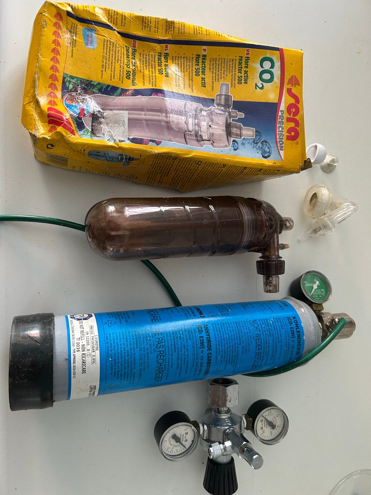 Sera Flore Active reactor 500 met 2 CO2 regelaars, Ophalen of Verzenden, Gebruikt, CO₂-systeem, Sera
