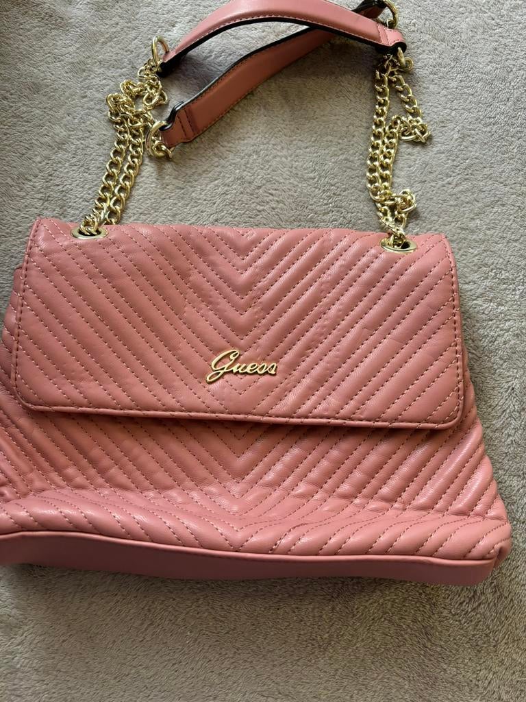 Guess tas zalmroze, Ophalen of Verzenden, Zo goed als nieuw, Zwart, Handtas