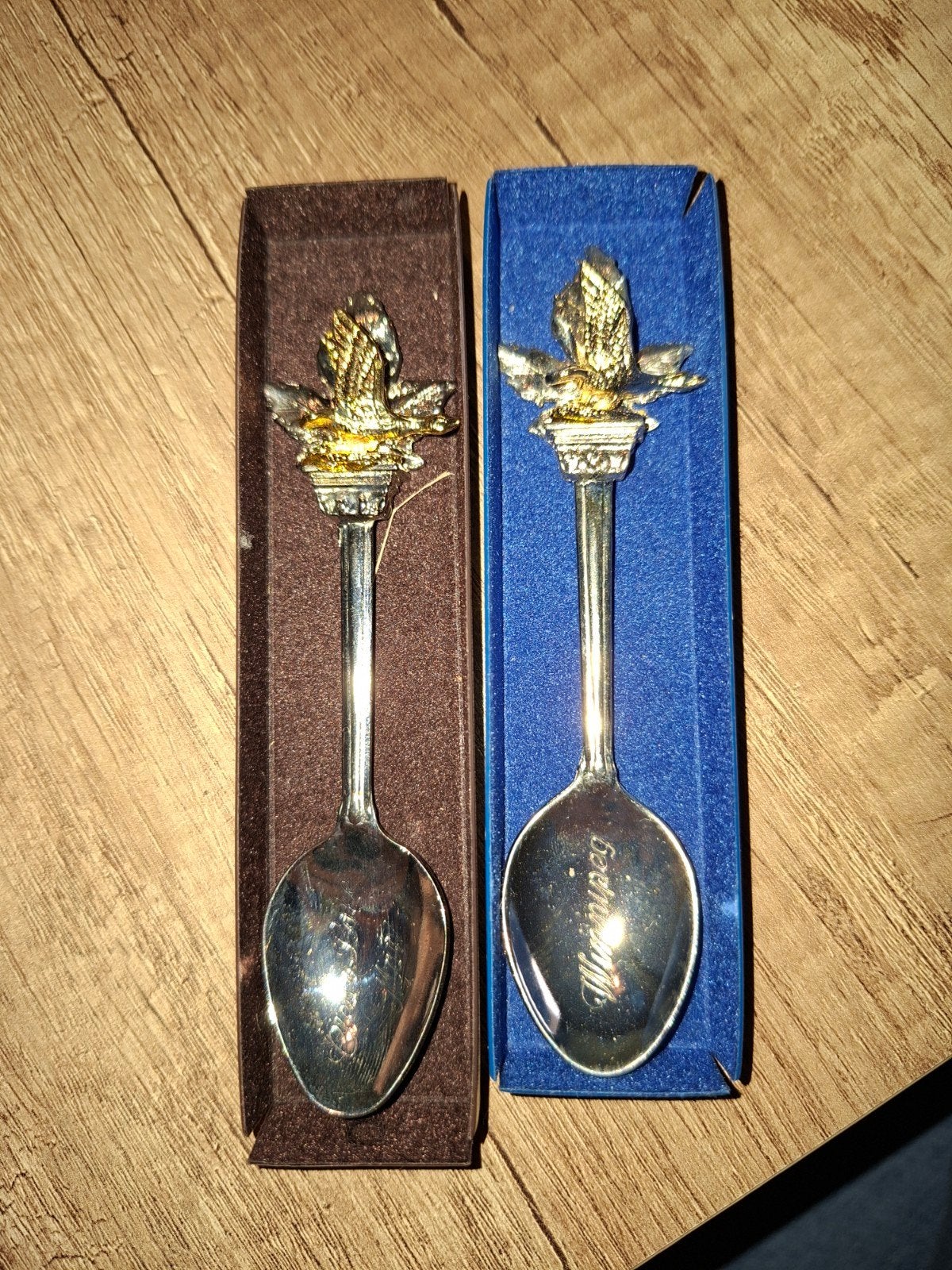 antieke 2 mooie aparte lepels, Verzamelen, Ophalen, Nieuw, Buitenland, Servies