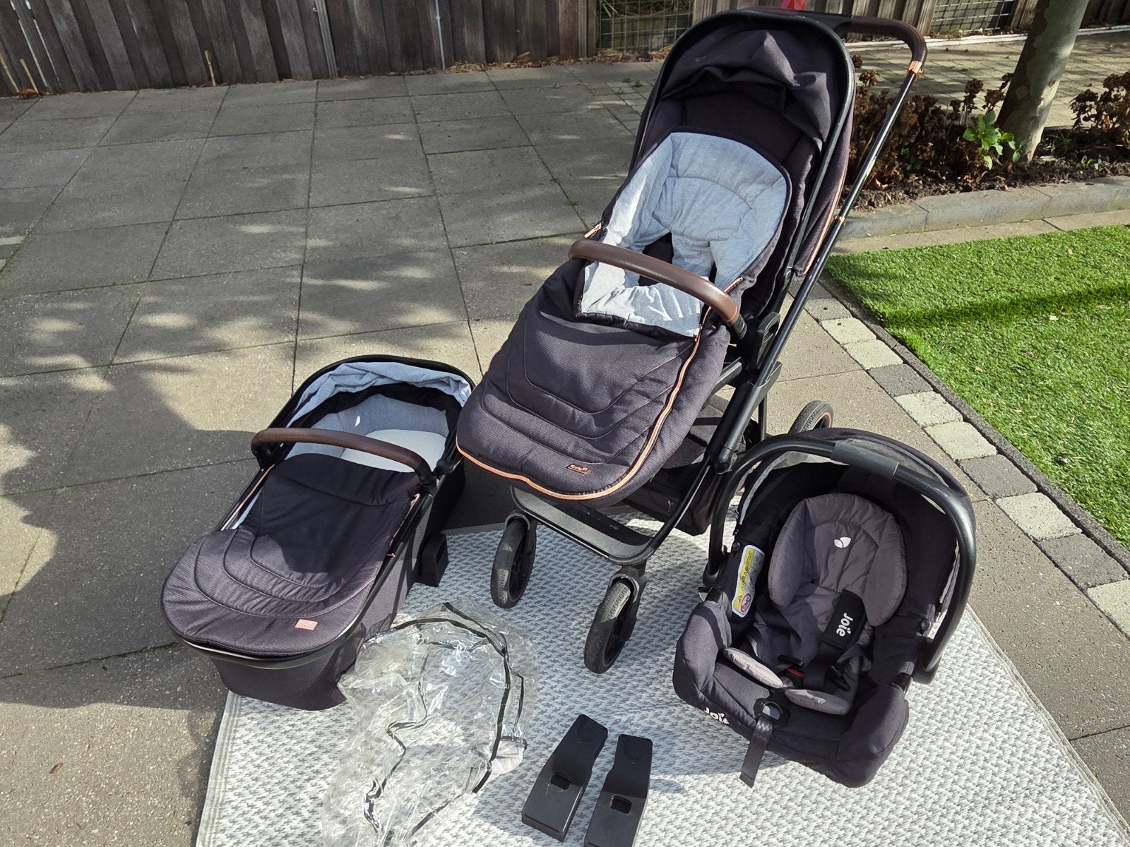 kinderwagen zwart 4in1 te koop, Gebruikt, Luchtbanden, Ophalen, Kinderwagen