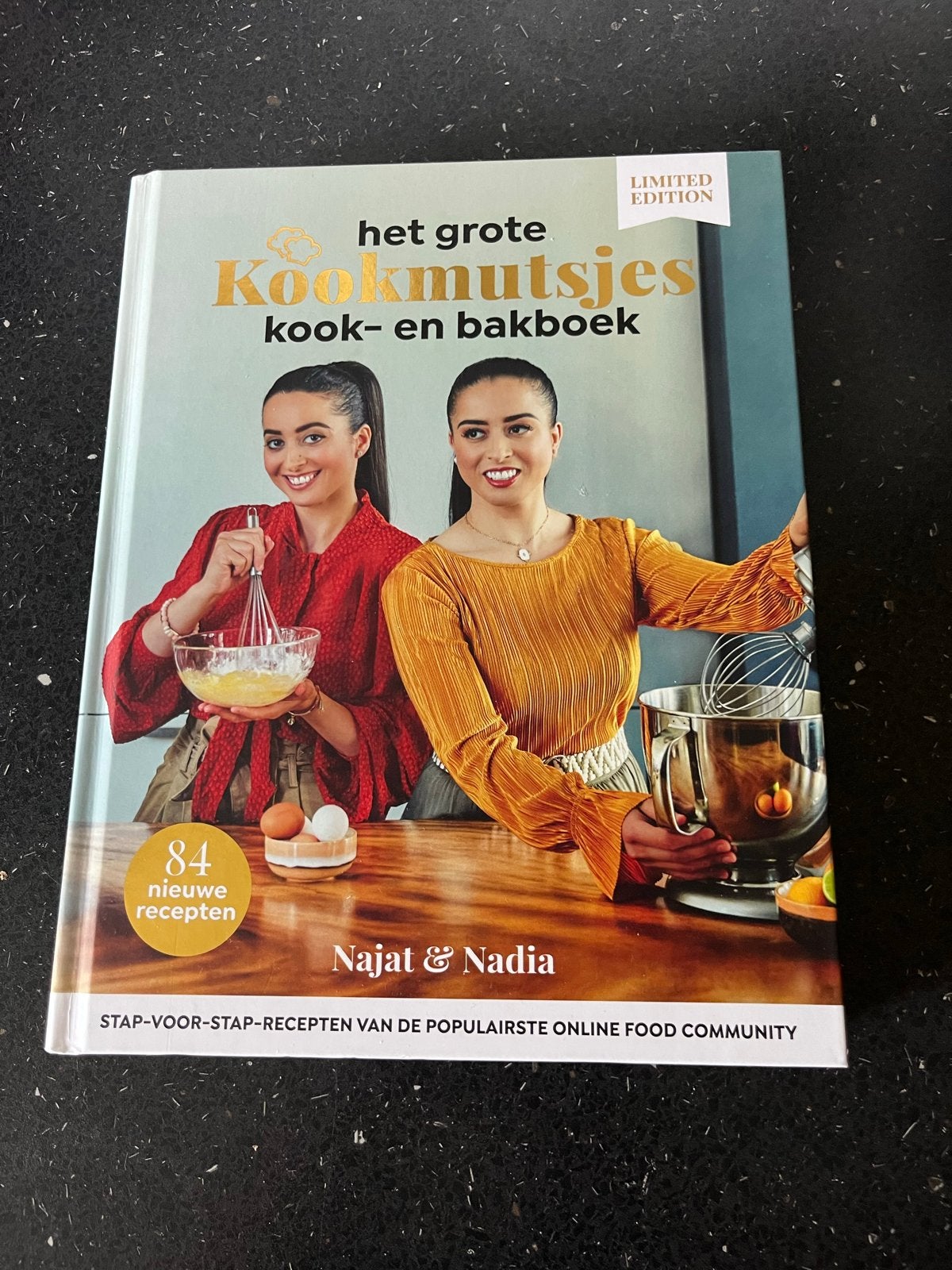 Het Grote Kookmutsjes Kook- en Bakboek - Limited Edition, Ophalen, Zo goed als nieuw, Overige gebieden, Voorgerechten en Soepen