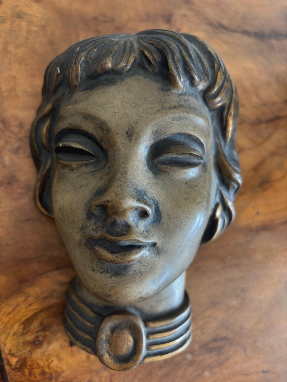 Masker van een meisje uit Frankrijk, Antiek en Kunst, Antiek | Porselein, Ophalen