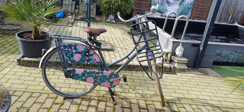 Dames fiets 28 inch, Fietsen en Brommers, Fietsen | Dames | Omafietsen, Ophalen, Gebruikt