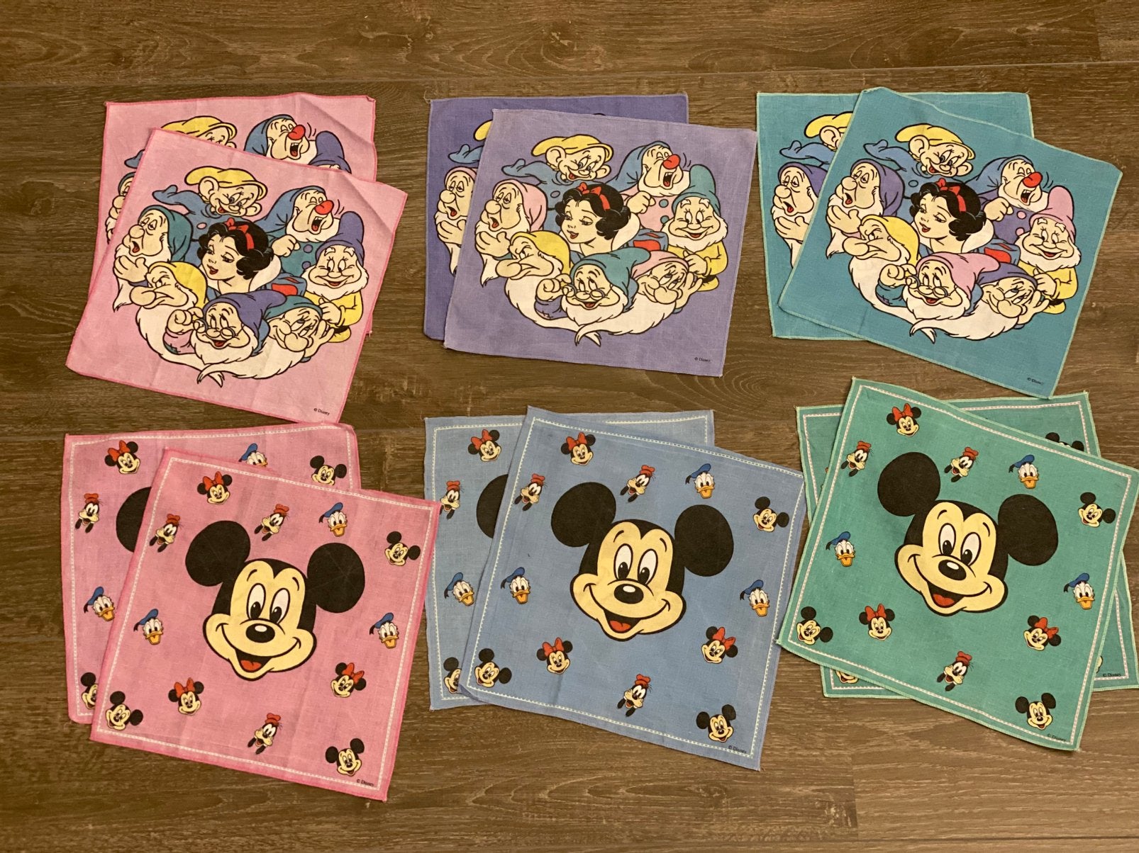 Z.G.A.N.12 Disney zakdoeken kinderzakdoeken., Ophalen of Verzenden, Mickey Mouse, Zo goed als nieuw, Beeldje of Figuurtje