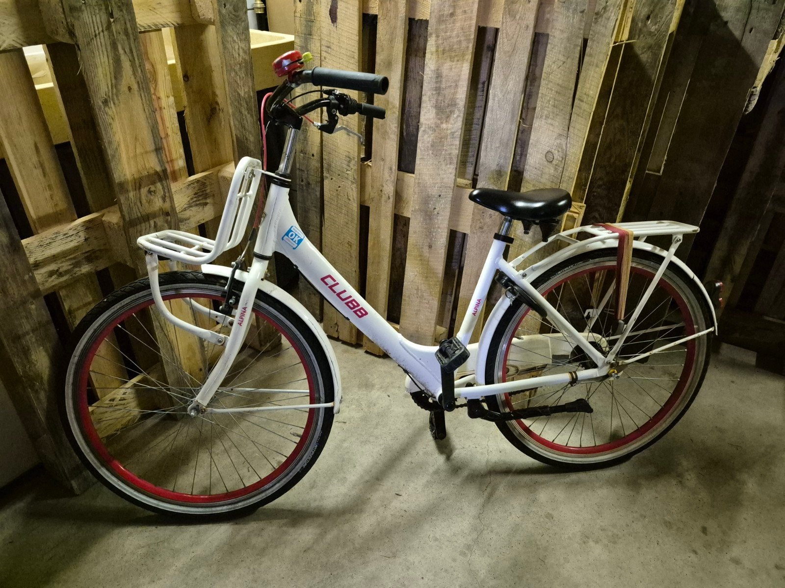 24 inch meisjesfiets - Clubb (gebruikt), Ophalen, Gebruikt, 24 inch, Clubb