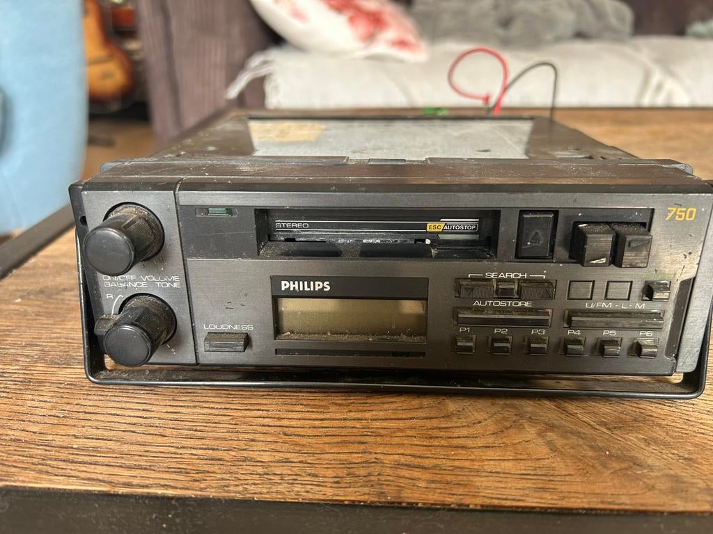 Philips 750 autoradio voor oldtimer / youngtimer., Auto diversen, Autoradio's, Ophalen of Verzenden, Zo goed als nieuw