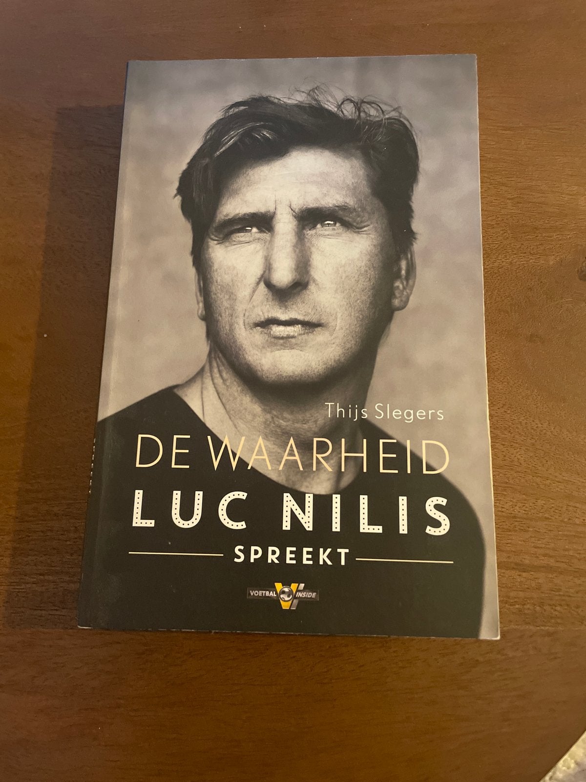 De Waarheid Luc Nilis Spreekt - Thijs Slegers, Ophalen of Verzenden, Gelezen, Sport