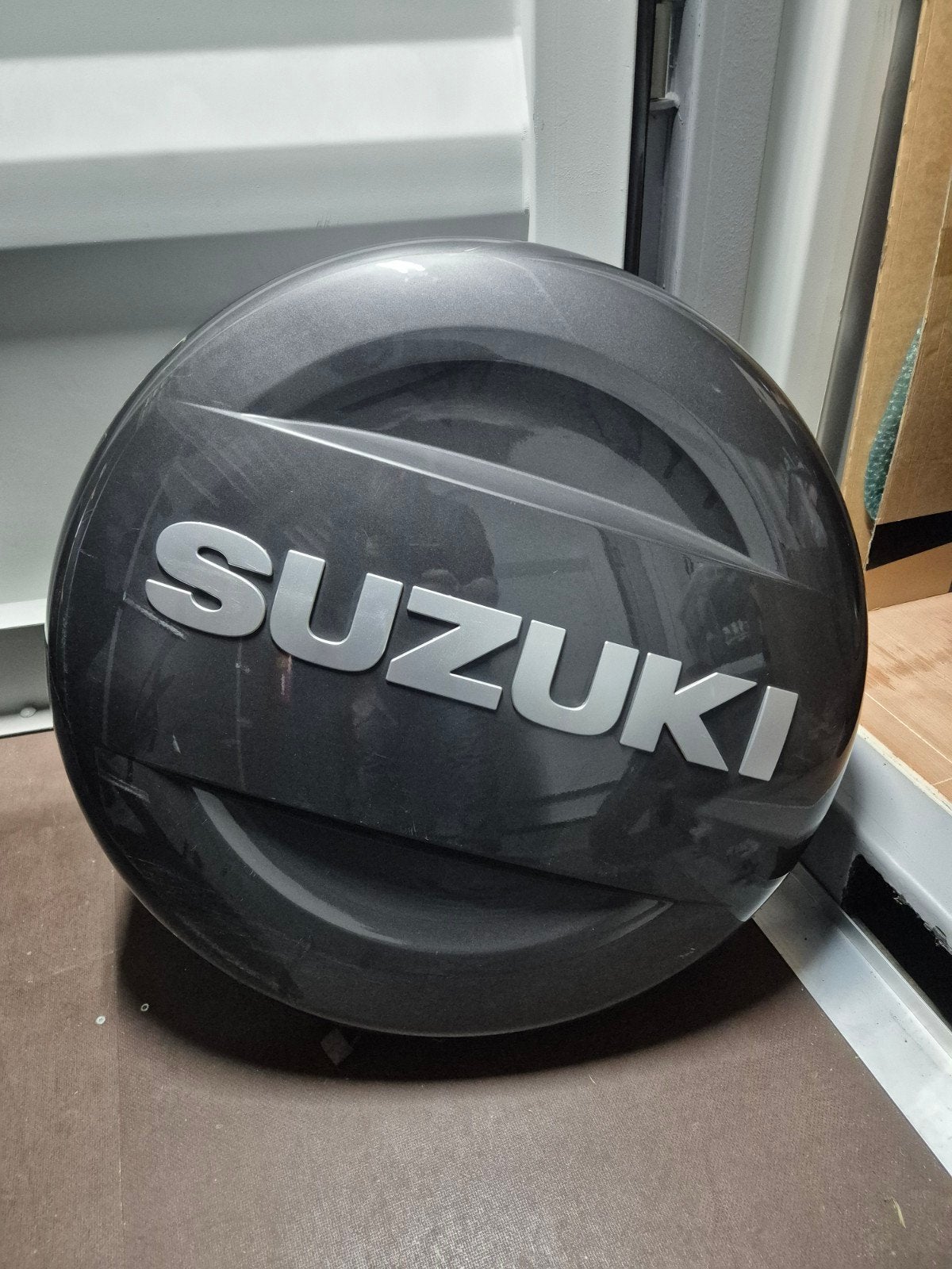 Suzuki Grand Vitara 2010 reservewiel met harde hoes, Auto-onderdelen, Banden en Velgen, Ophalen, Gebruikt, Banden en Velgen, Terreinwagen