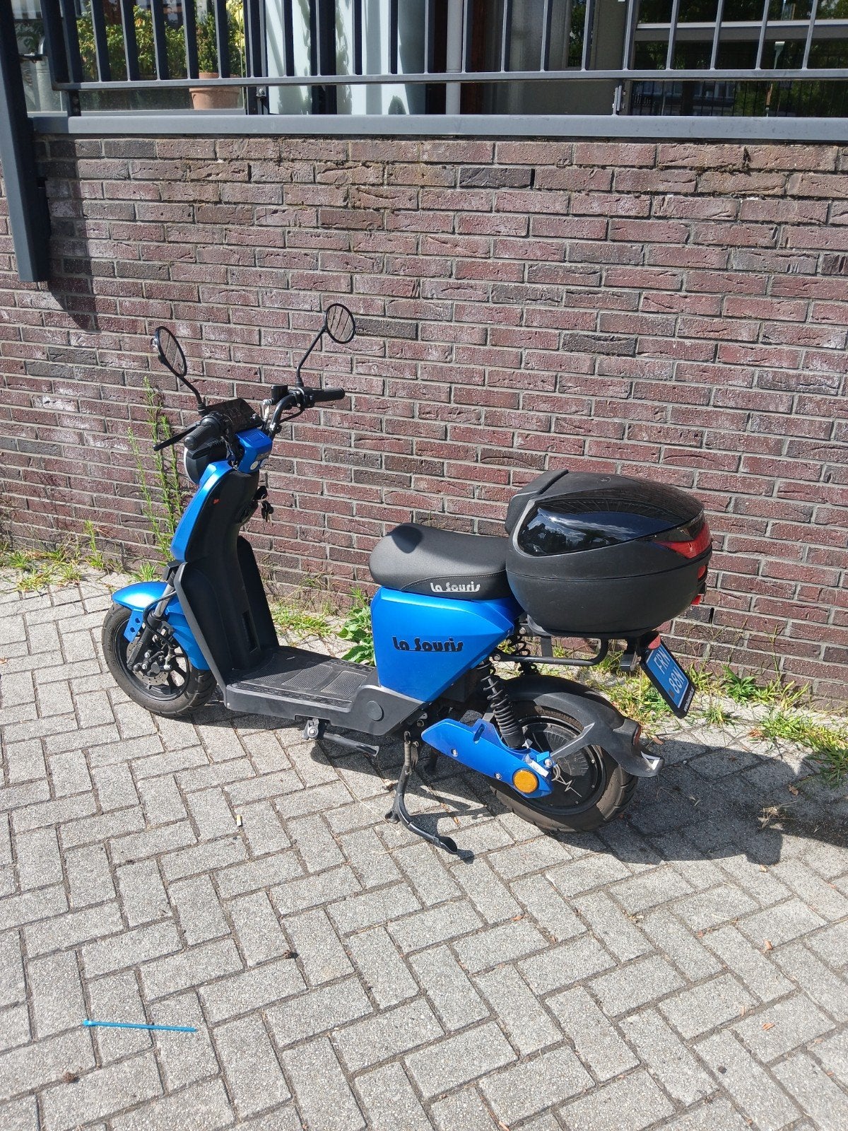 La souris E-ID K1 mat blauw 25 km/h, Elektrisch, Zo goed als nieuw, Ophalen, Overige merken