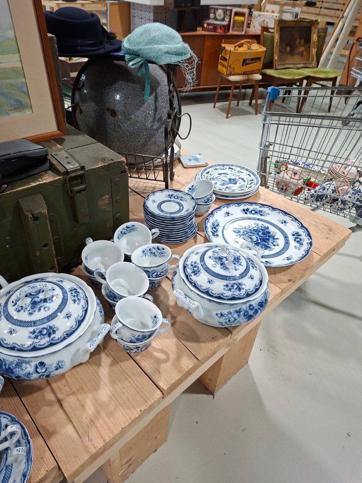 Uitgebreid Blue Rose Fine China servies, Japan, Ophalen of Verzenden