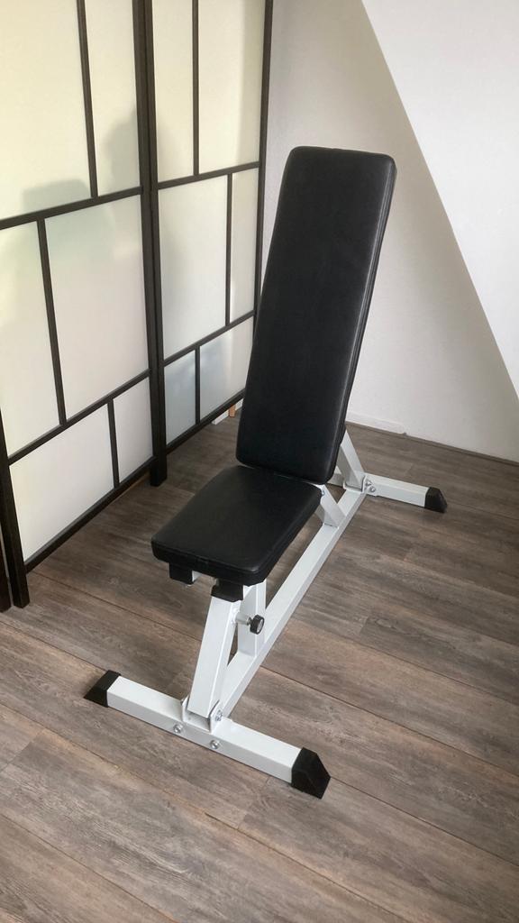 Stevig verstelbaar fitnessbankje, Ophalen, Gebruikt, Fitnessbank
