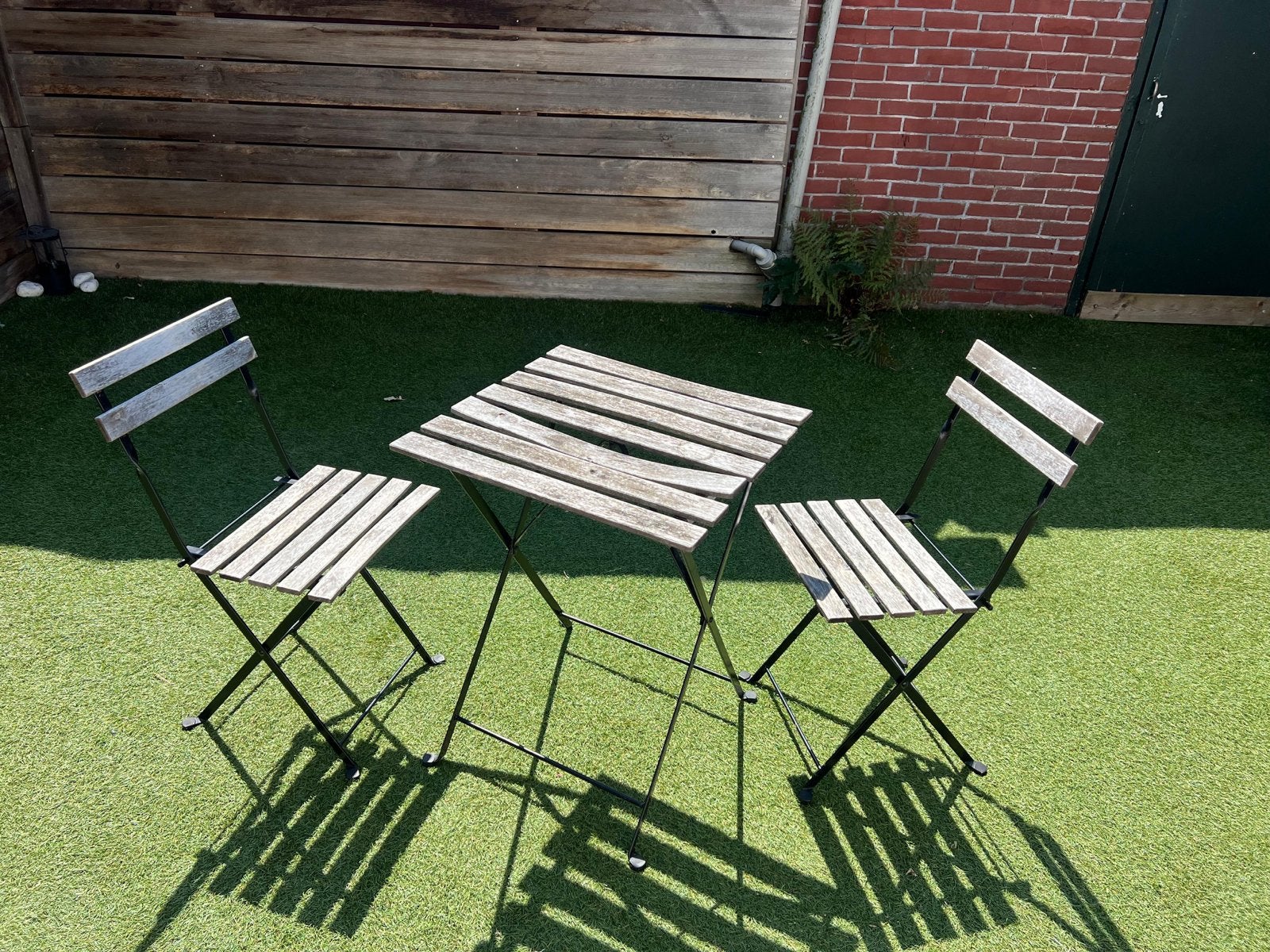 Houten bistro set - tafel met 2 stoelen, Gebruikt, Eettafel, Tuinset, Hout