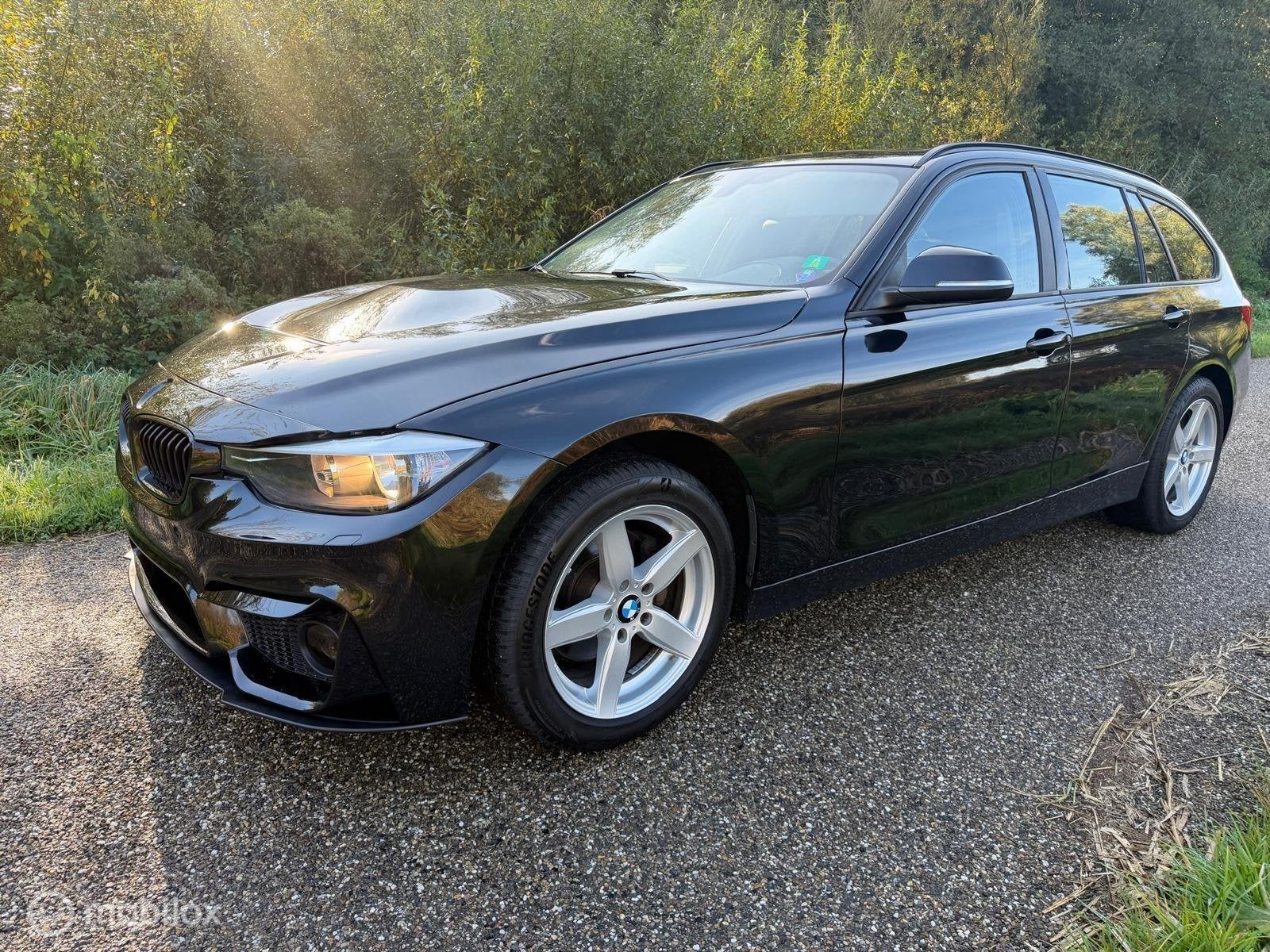 BMW 3-serie Touring 320d xDrive M Sport Edition, Auto's, Automaat, Euro 5, 4 cilinders, Zwart