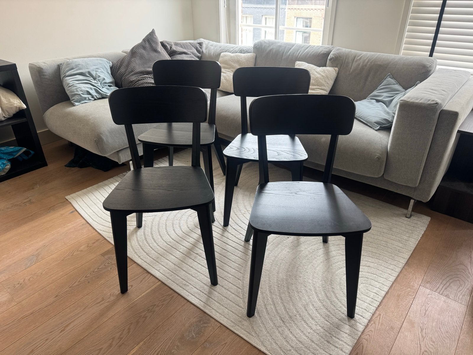 IKEA Lisabo eetkamerstoelen zwart (4 stuks), Huis en Inrichting, Stoelen, Ophalen, Zwart, Zo goed als nieuw, Vier