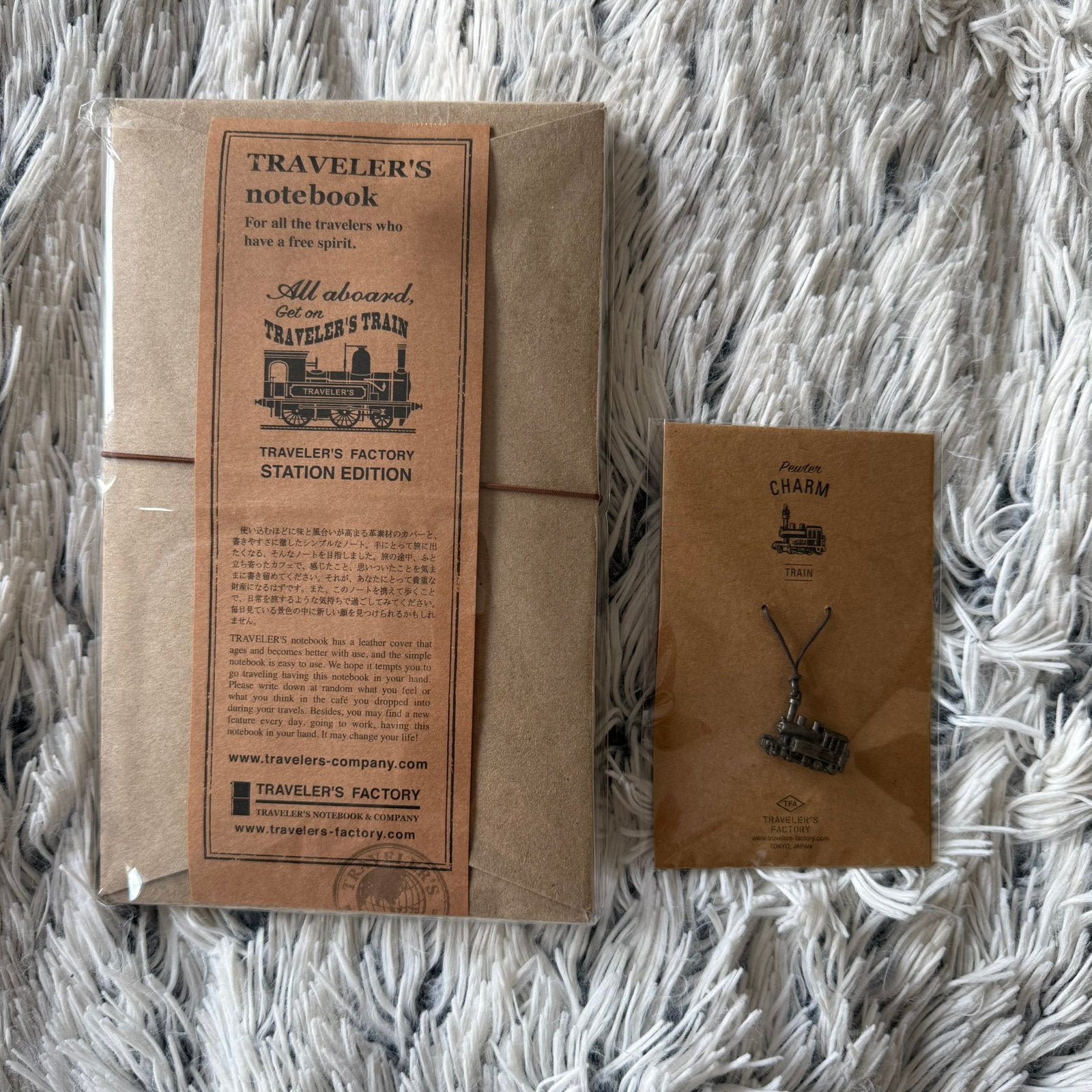 Traveler’s notebook station edition, Ophalen, Nieuw