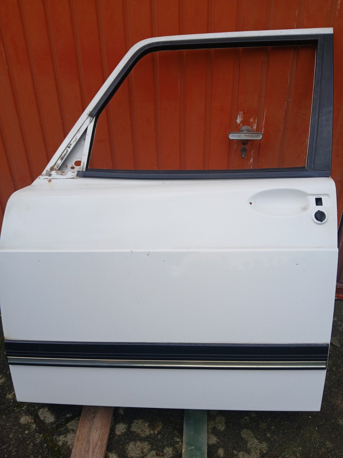 Linker en rechter voordeur Saab 900 classic en 99 4-5 deurs, Auto-onderdelen, Ophalen, Voor, Saab, Deur