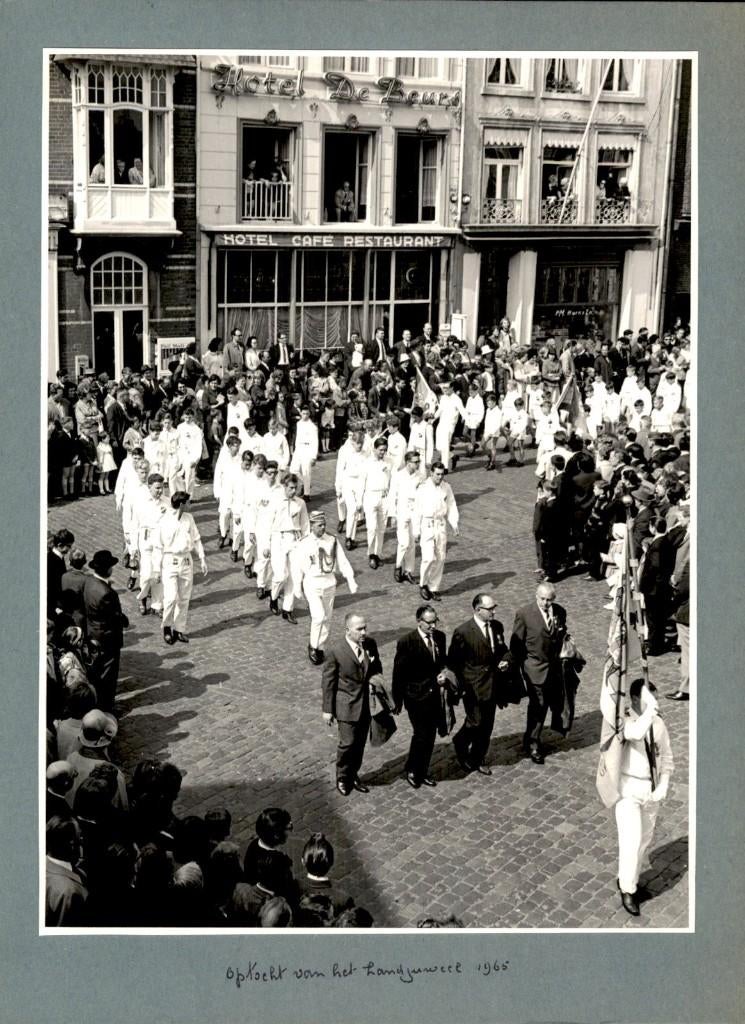 Roermond - Foto - Optocht Landjuweel - 1965, Verzenden, 1960 tot 1980, Limburg
