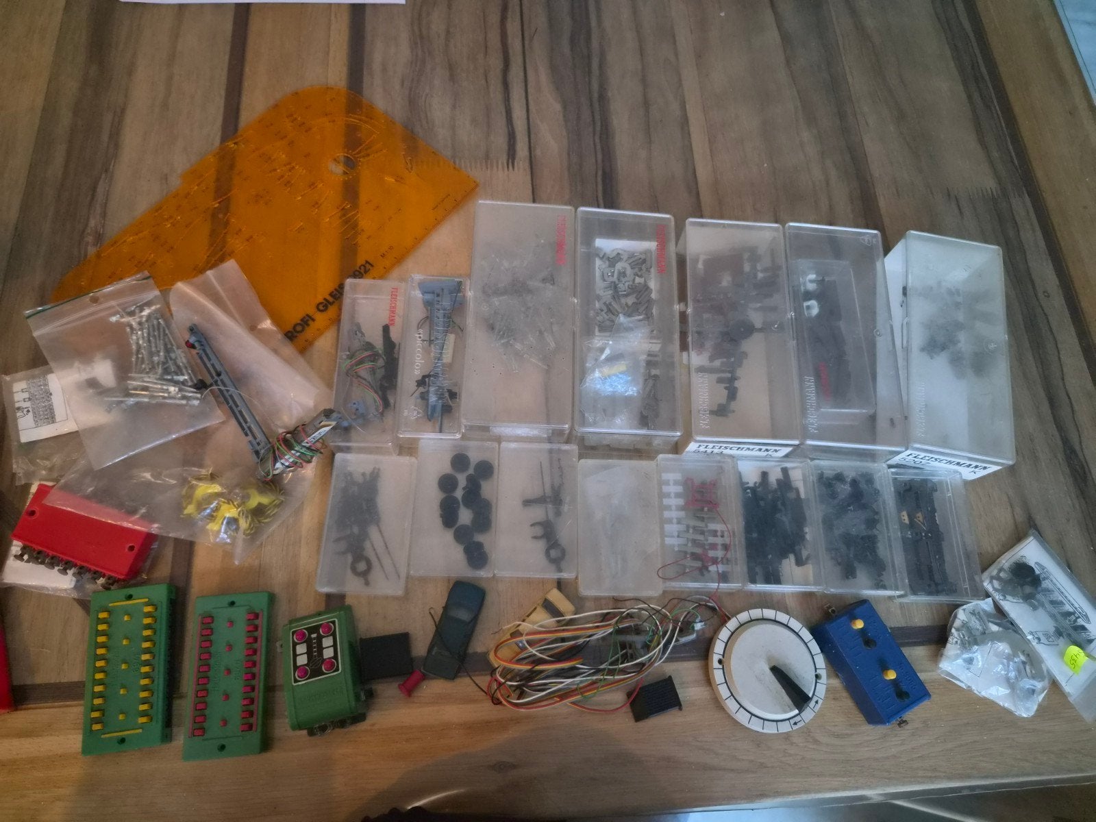 Fleischmann treinonderdelen en accessoires, Verzenden, Gebruikt, Overige typen, Fleischmann