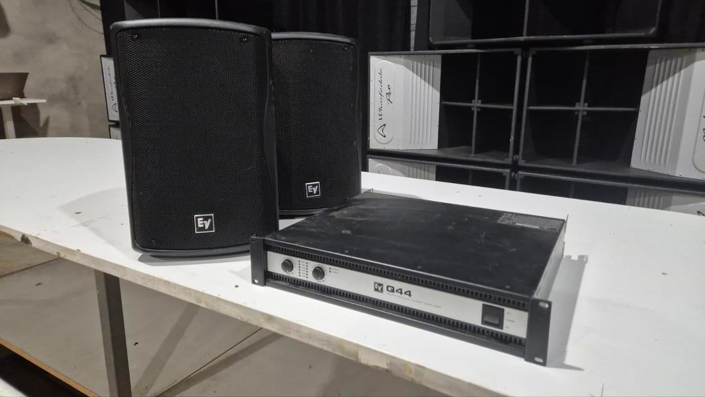 Electro-Voice Audioset ZX1-90 met Q44 Amplifier, Ophalen of Verzenden, Gebruikt, Minder dan 500 watt