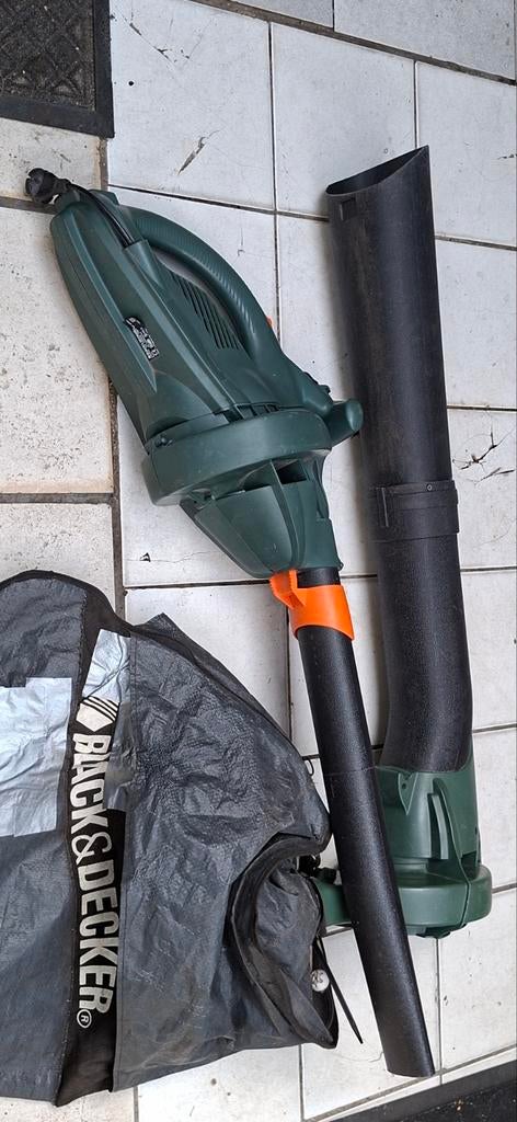 Te koop  een bladblazer En zuiger, Ophalen, Gebruikt, Elektrisch