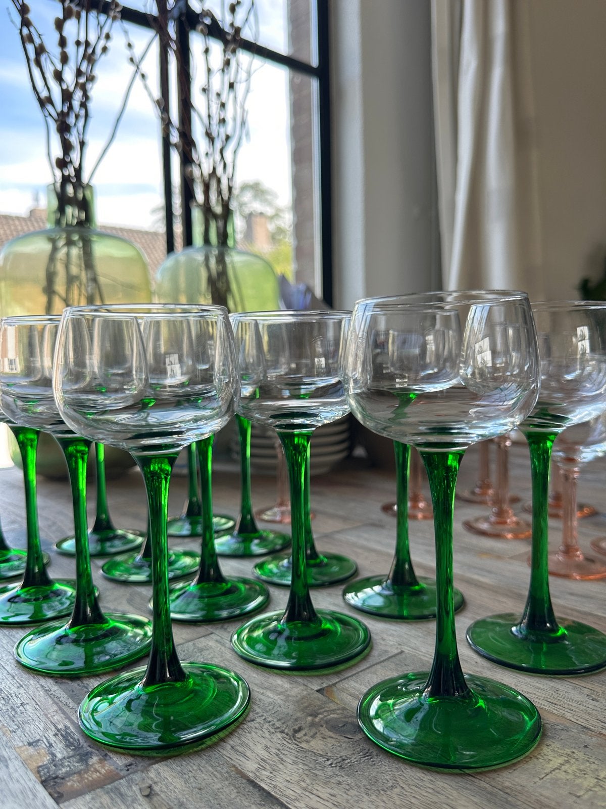 Luminarc glazen met groene voet - Nieuw, Ophalen of Verzenden, Nieuw, Glas, Groen