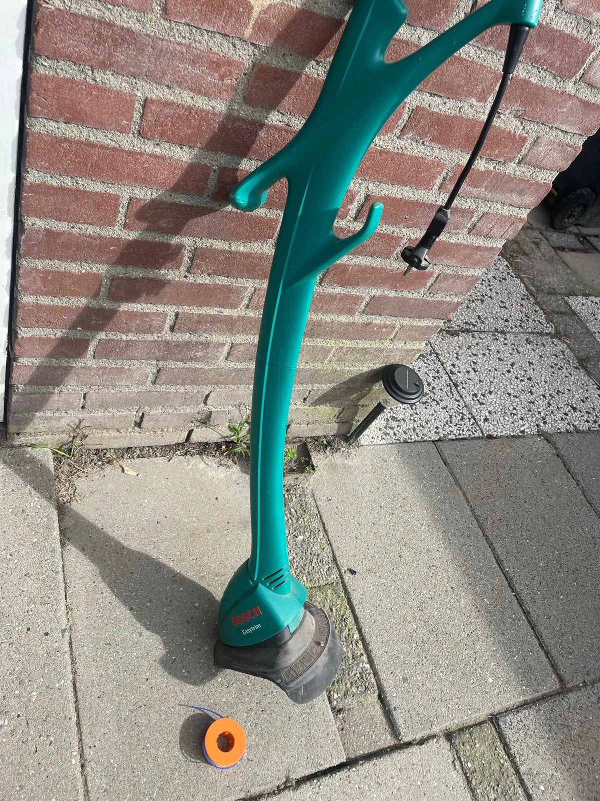 Bosch Easytrim Kantjesmaaier met 2 nieuwe rolletjes, Ophalen, Gebruikt, Elektrisch