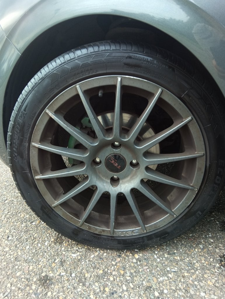 Foto 11 van Peugeot 208 1.2 VTi 82PK 5D (102g) 2012 Grijs