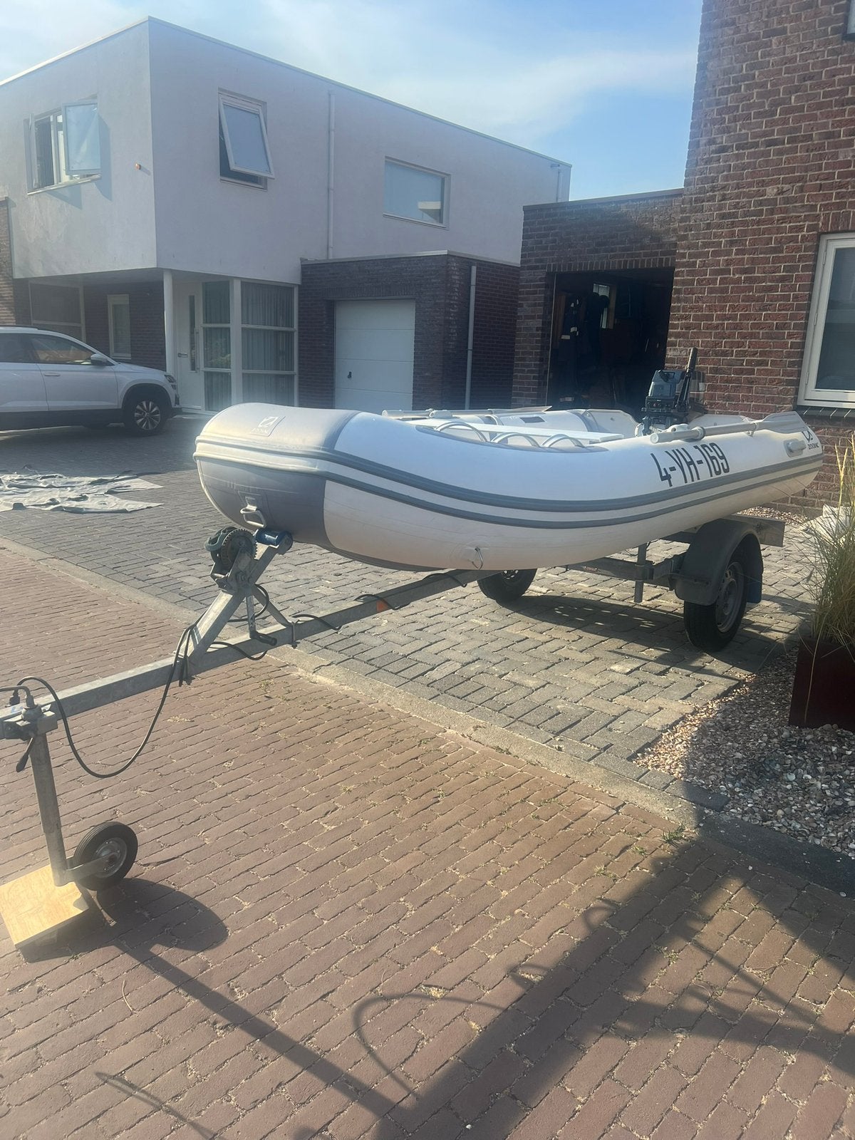 Zodiac met 15pk buitenboordmotor, Ophalen, Anker, Buitenboordmotor, Zodiac