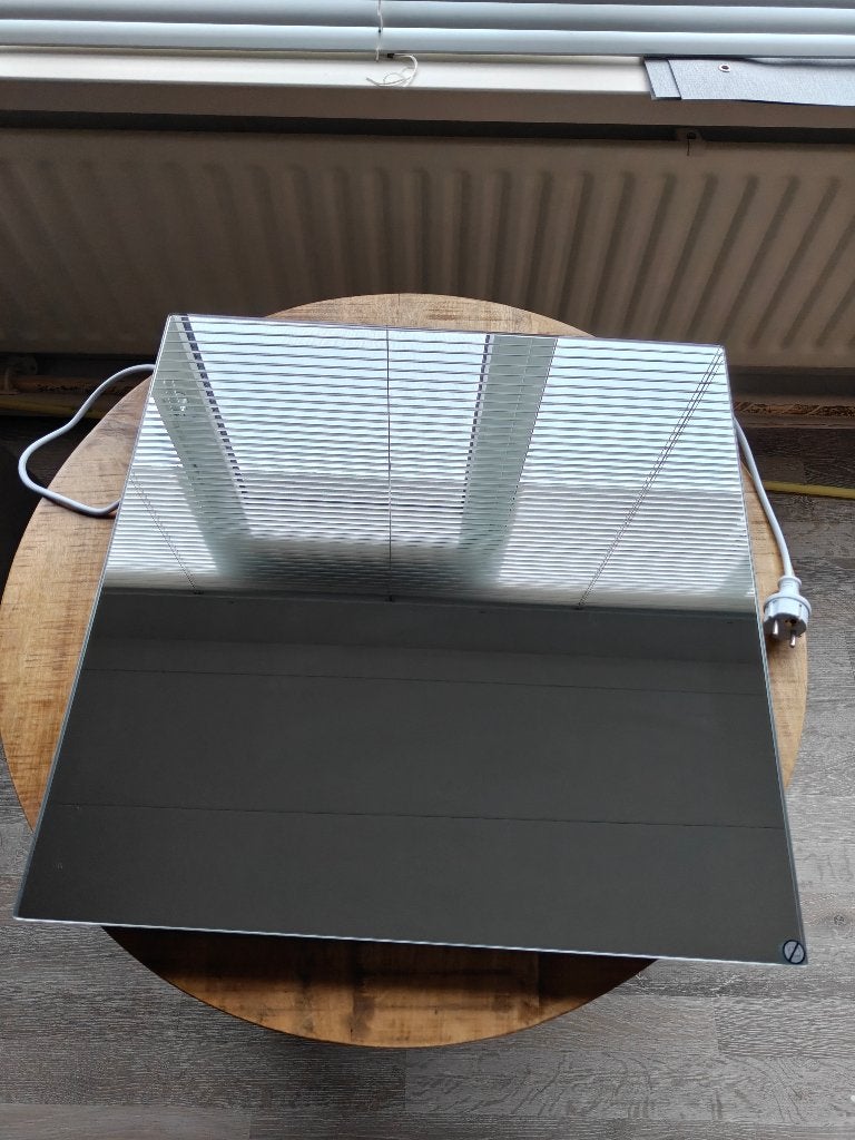 Spiegel met infrarood paneel 320 watt 60 bij 60 cm, Ophalen, 30 tot 80 cm, Overige typen, Zo goed als nieuw