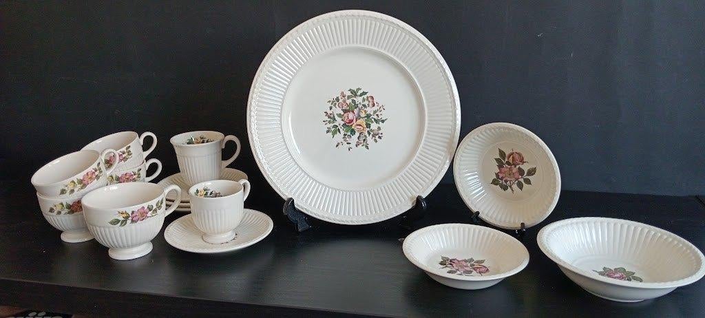 Wedgwood servies onderdelen Conway en Briar Rose, Huis en Inrichting, Keuken | Servies, Overige typen, Ophalen of Verzenden, Zo goed als nieuw