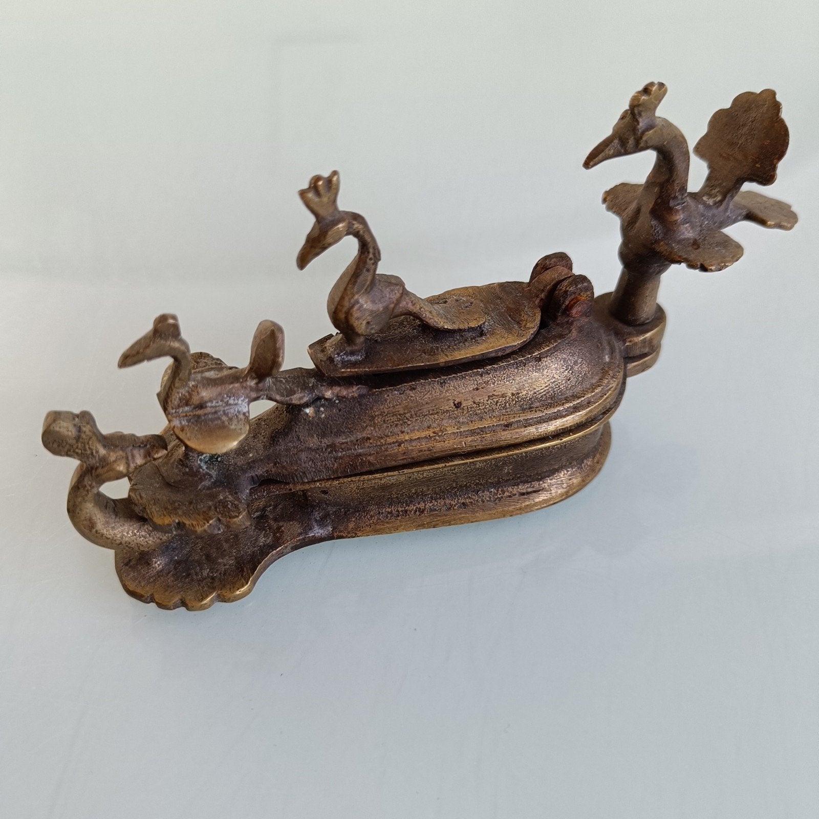 Vintage metalen Kum Kum (Tika)poeder doosje., Ophalen of Verzenden