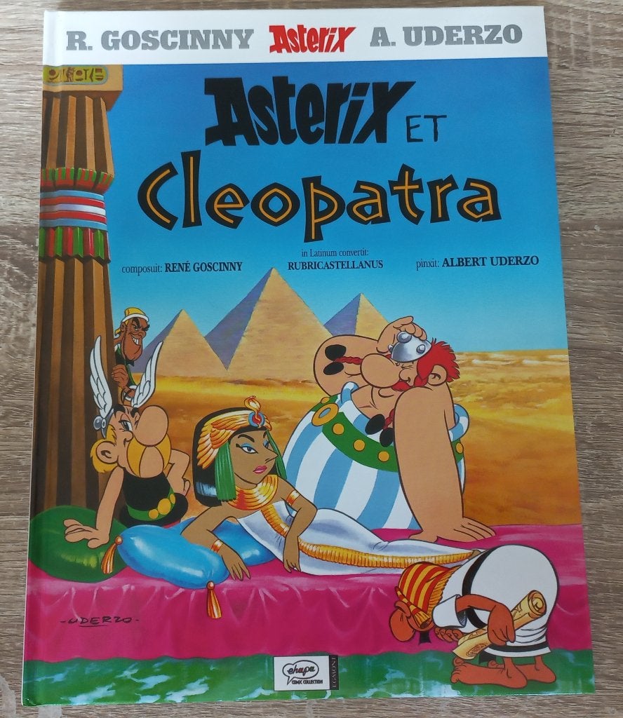 Asterix et Cleopatra (Latijns, hardcover), Eén stripboek, Ophalen of Verzenden, Zo goed als nieuw, Goscinny & Uderzo