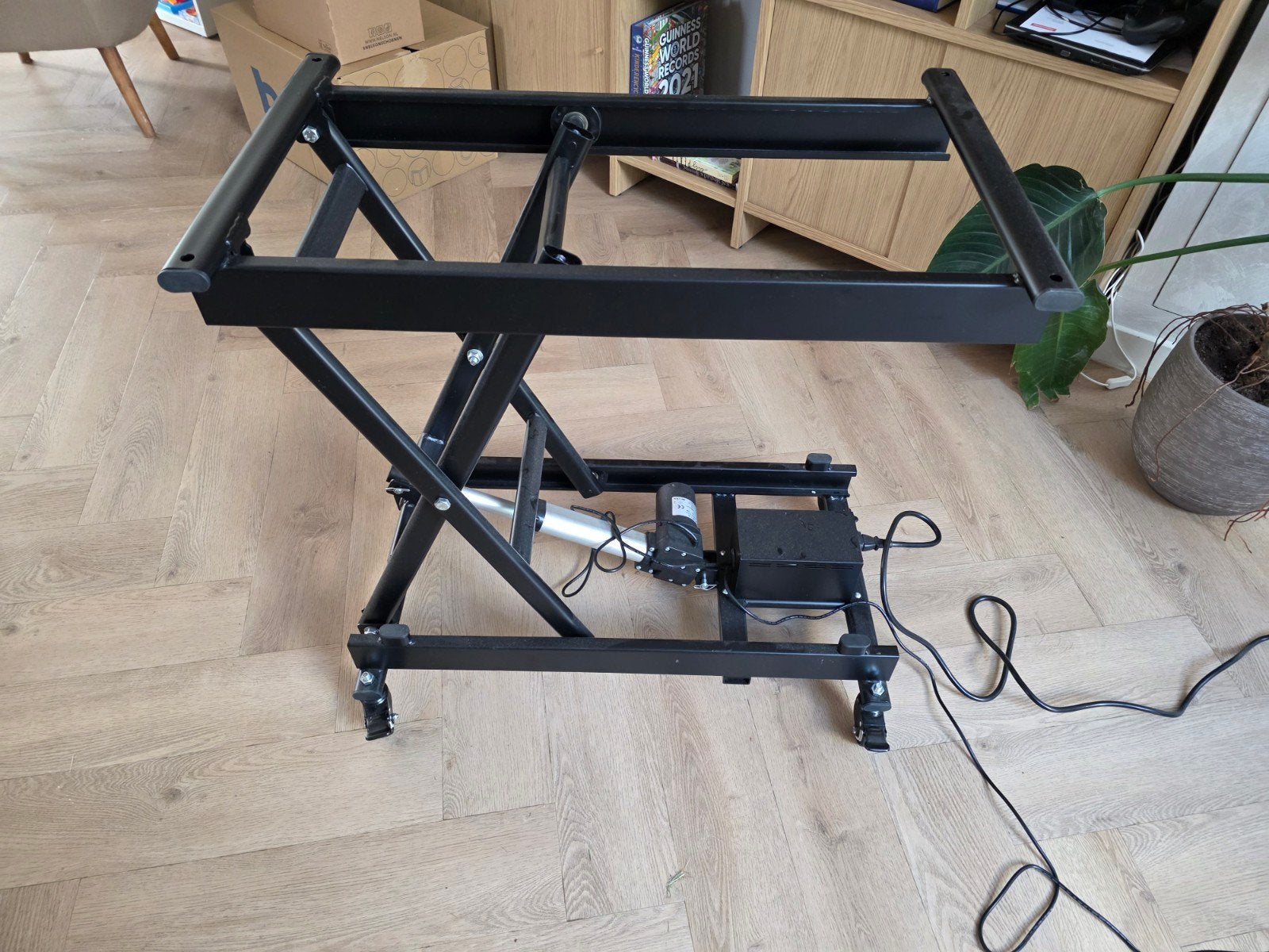 VEVOR Elektrische Heftafel 76x44 cm, 150 kg, 200-710 mm, Ophalen, Nieuw