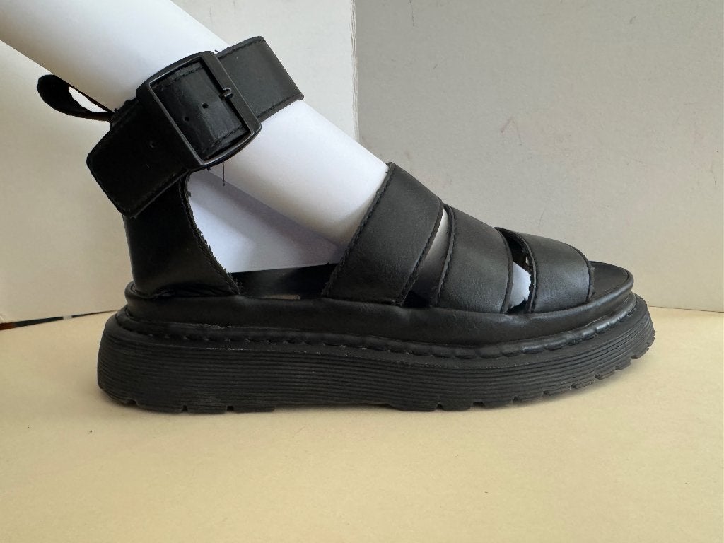 Chunky sandalen, maat 38, zwart € 10,-, Kleding | Dames, Schoenen, Zo goed als nieuw, Corina, Zwart, Sandalen of Muiltjes