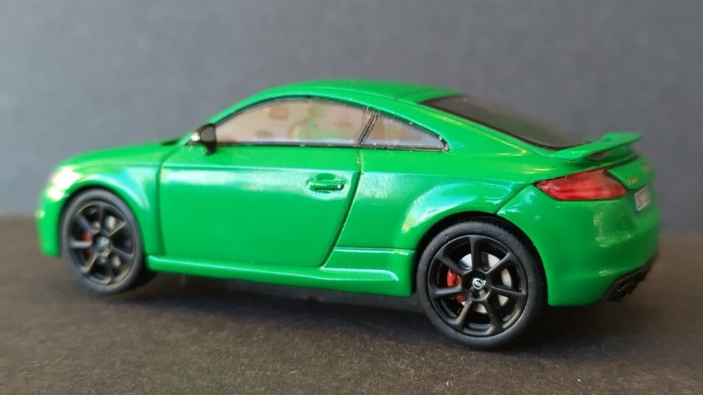 Audi TT RS Coupe kyalami Green 1:43 i scale Pol, Hobby en Vrije tijd, Modelauto's | 1:43, Overige merken, Auto, Verzenden, .