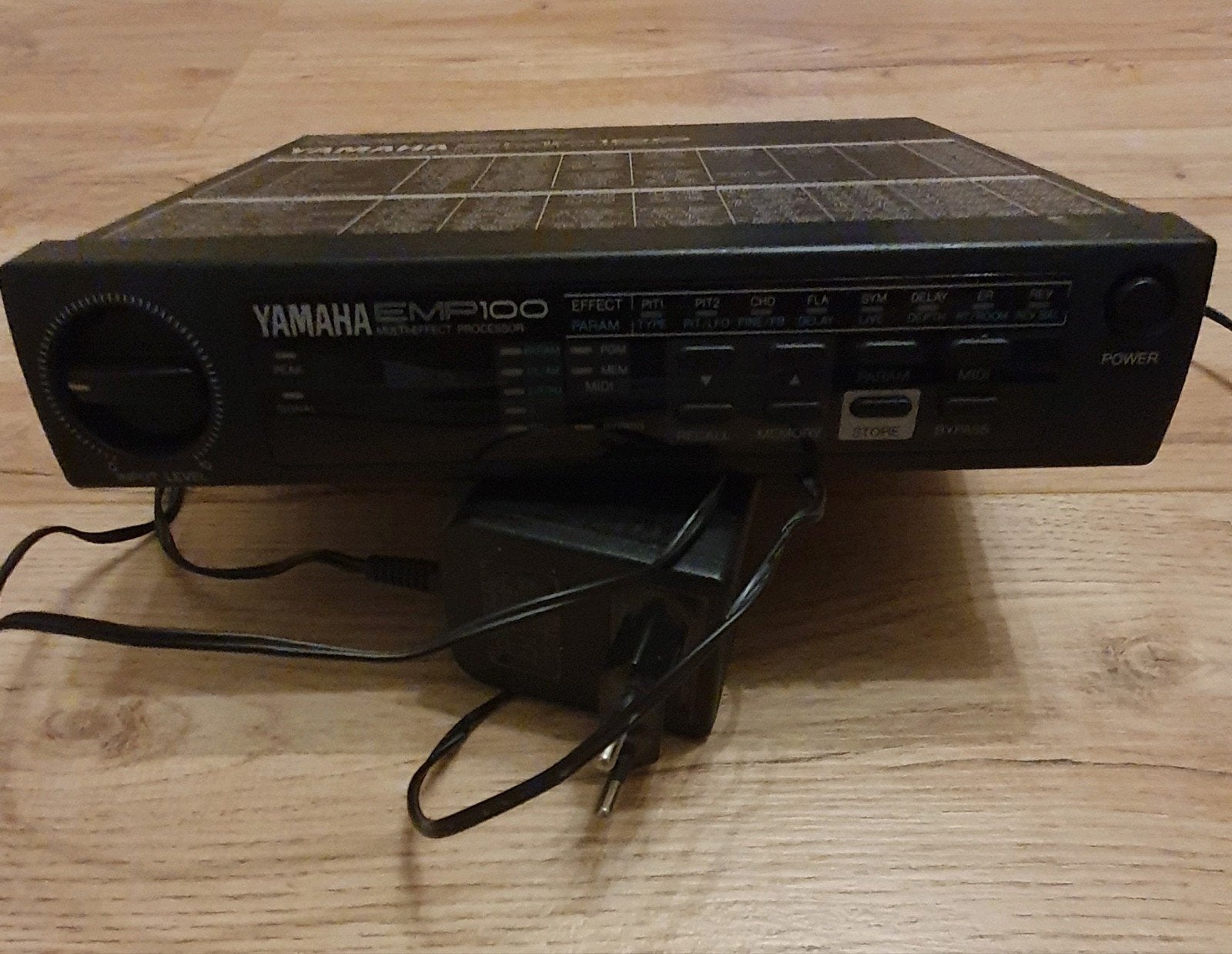 Yamaha EMP-100, Ophalen of Verzenden, Gebruikt, Multi-effect