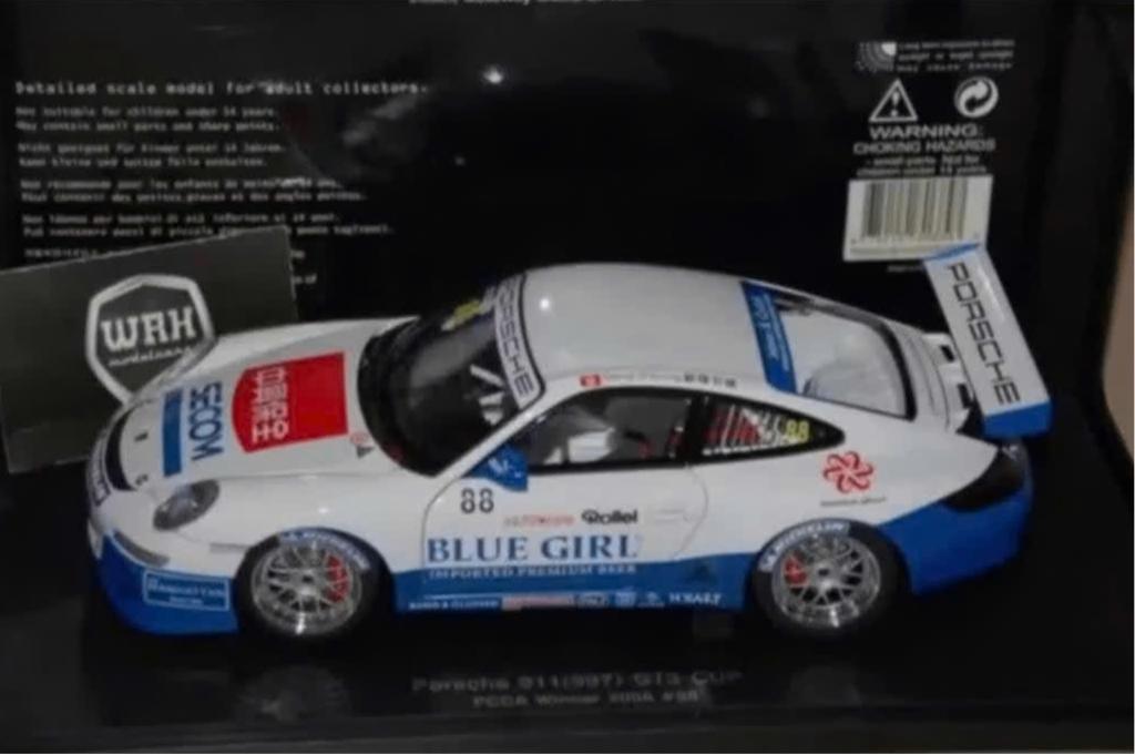 1:18 Porsche 911 GT3 #88 Blue Girl PCCA 80684 Autoart WRH, Verzenden, Zo goed als nieuw, Auto, Autoart