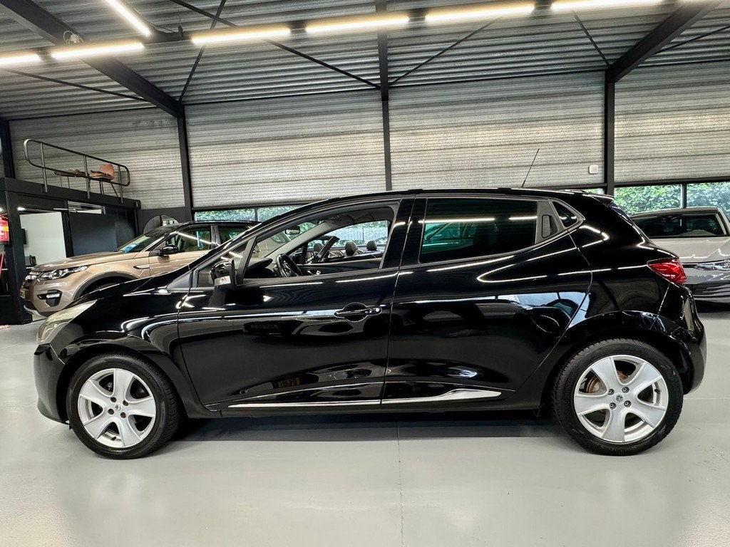 Renault Clio 0.9 TCe Eco2 Expression 2016 Cruise/Navi/Led, Auto's, Voorwielaandrijving, 898 cc, Euro 6, Origineel Nederlands