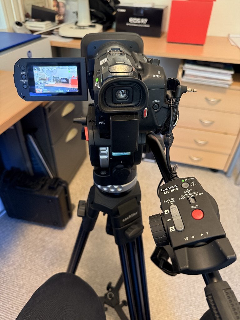 4K Camcorder, Canon Legria HF G60 + Remote zoom en focus, Canon, Ophalen of Verzenden, Zo goed als nieuw, 8 tot 20x