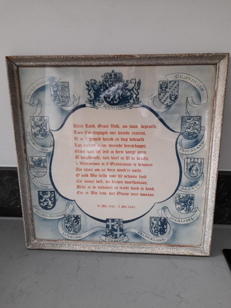 Oorlogsgedicht 10 Mei 1940 - 5 Mei 1945 met wapenschilden, Ophalen of Verzenden