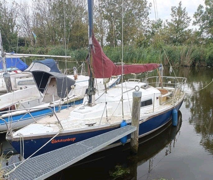 Victoire 22. Opknapper, Ophalen, Gebruikt, Polyester, Victoire